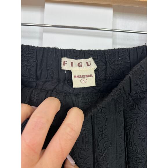 NEW Figue Elastic Waist Ruffle Tiered Eyelet Black Midi Skirt Size: Small - Picture 4 of 7